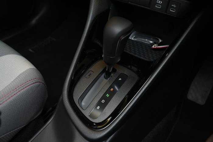 2025 Toyota Yaris ZR Hybrid