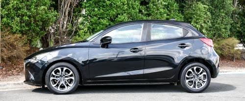 2017 Mazda 2 Genki