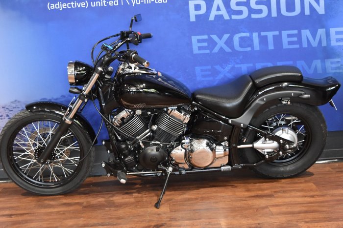 2018 Yamaha XVS650 V-STAR CUSTOM Black