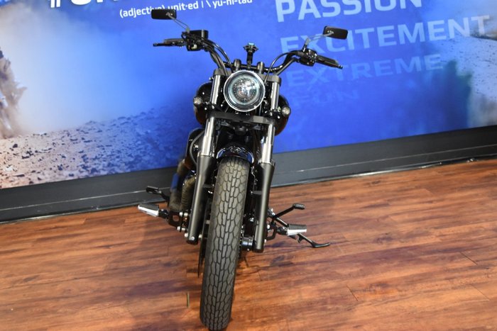 2018 Yamaha XVS650 V-STAR CUSTOM Black