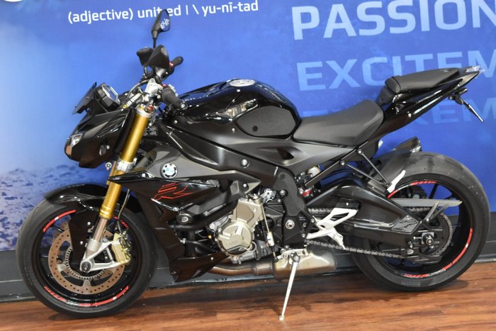 2020 BMW Motorrad S 1000 R Black