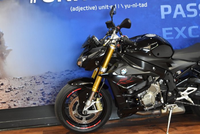 2020 BMW Motorrad S 1000 R Black