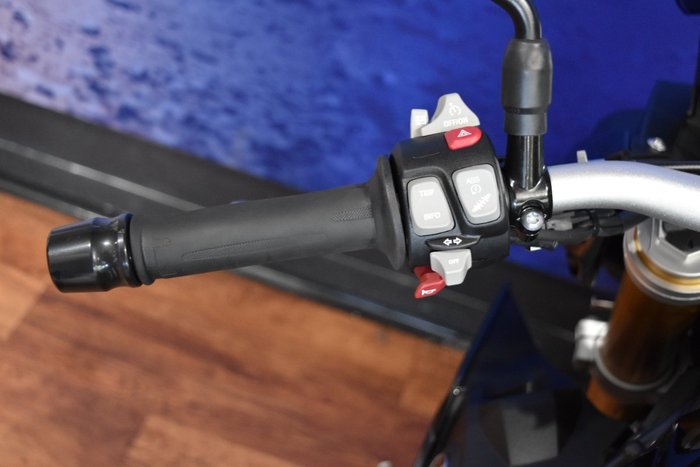 2020 BMW Motorrad S 1000 R Black