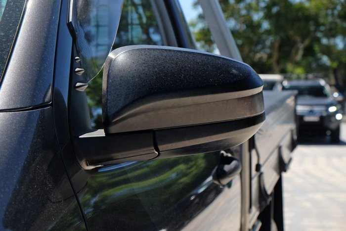 2019 Toyota Hilux Workmate TGN121R 4x2 Graphite