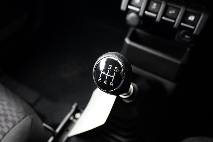 2024 Suzuki Jimny GLX