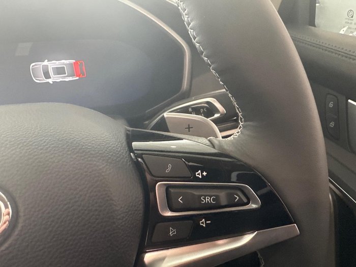 2025 LDV D90 Executive