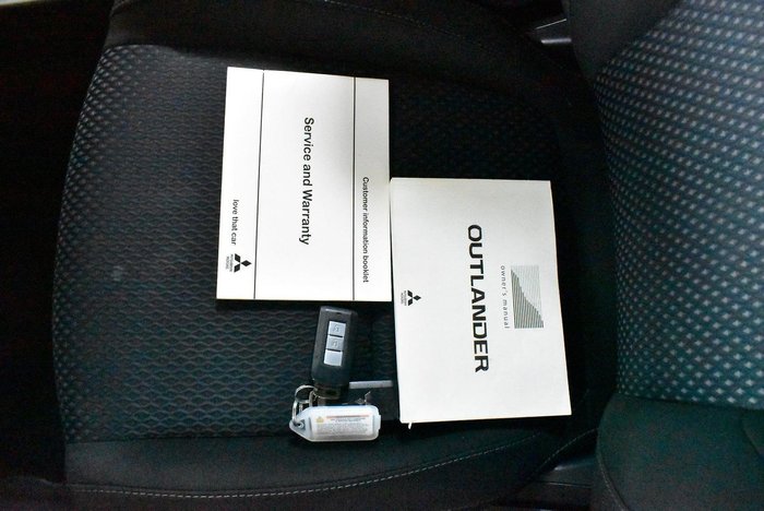 2018 Mitsubishi Outlander LS