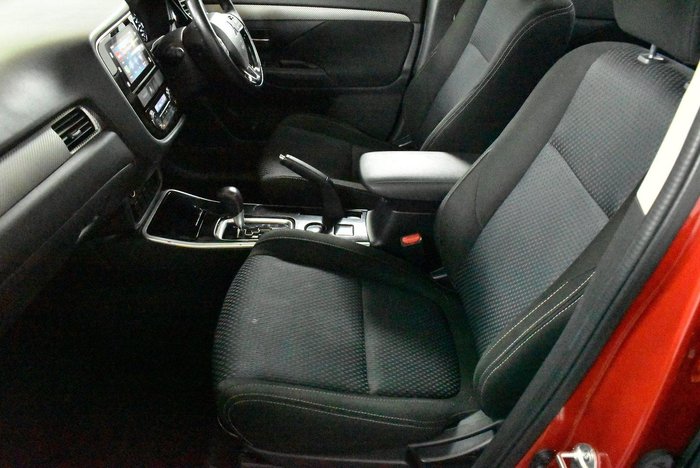 2018 Mitsubishi Outlander LS