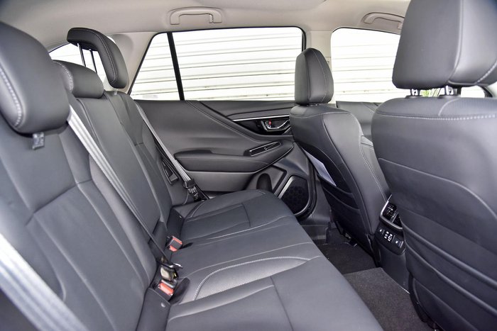 2024 Subaru Outback AWD Touring