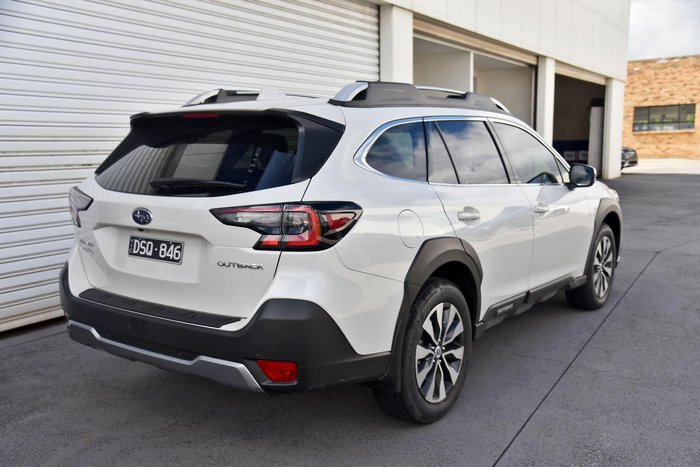 2024 Subaru Outback AWD Touring