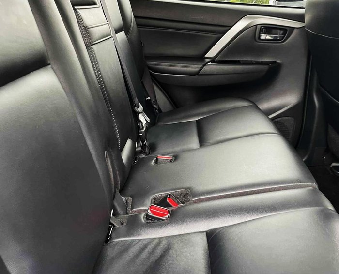 2022 Mitsubishi Pajero Sport GSR