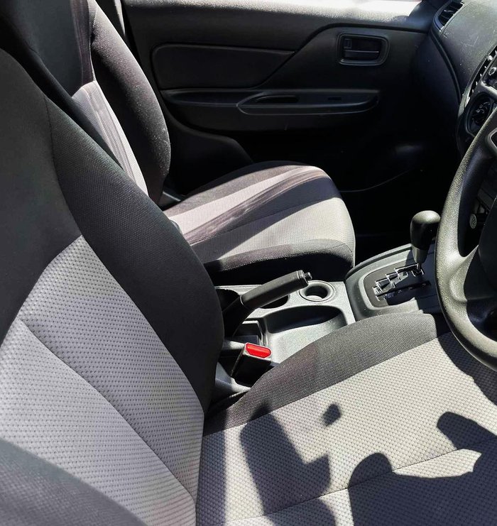 2020 Mitsubishi Triton GLX