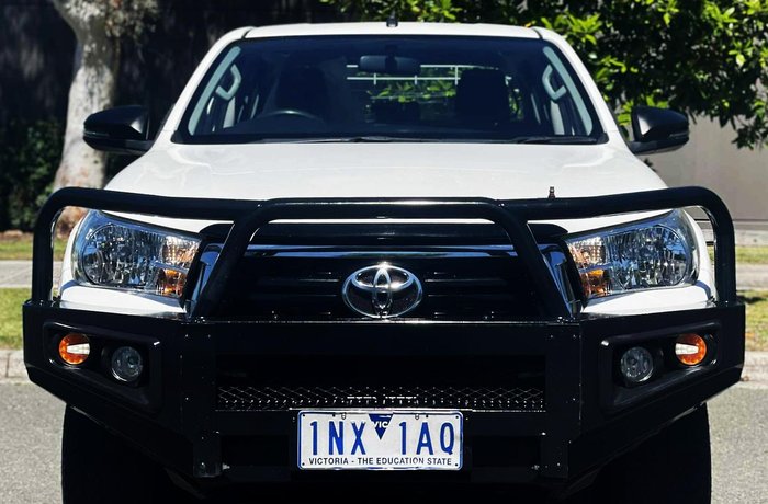 2018 Toyota Hilux SR