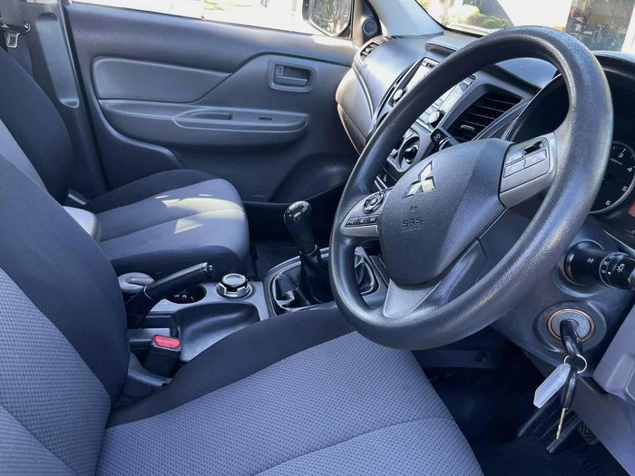 2017 Mitsubishi Triton GLX+