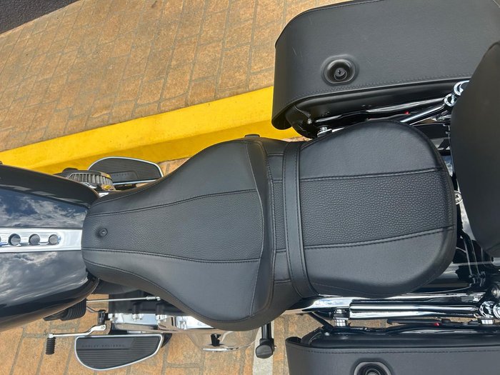 2023 Harley-Davidson Fat Boy 114 (FLFBS) Softail Black