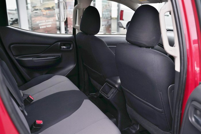 2022 Mitsubishi Triton GLX+