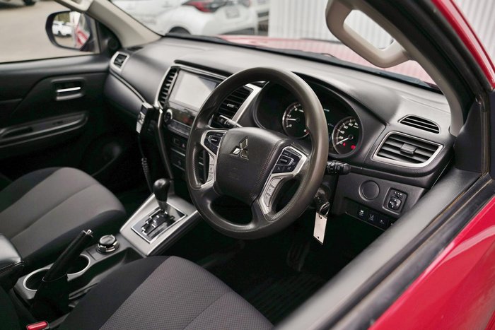 2022 Mitsubishi Triton GLX+