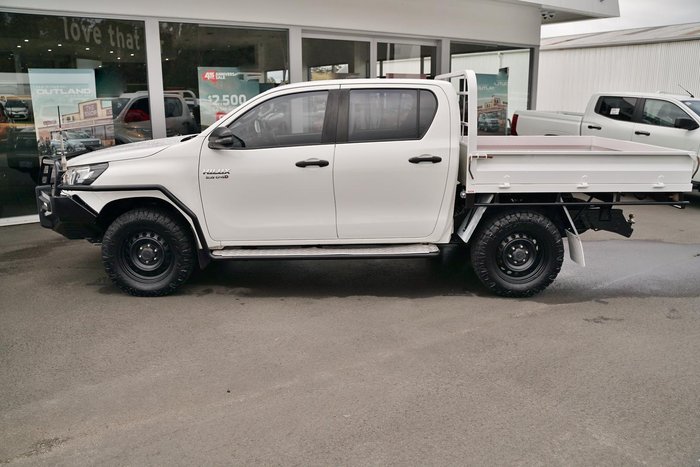 2020 Toyota Hilux SR