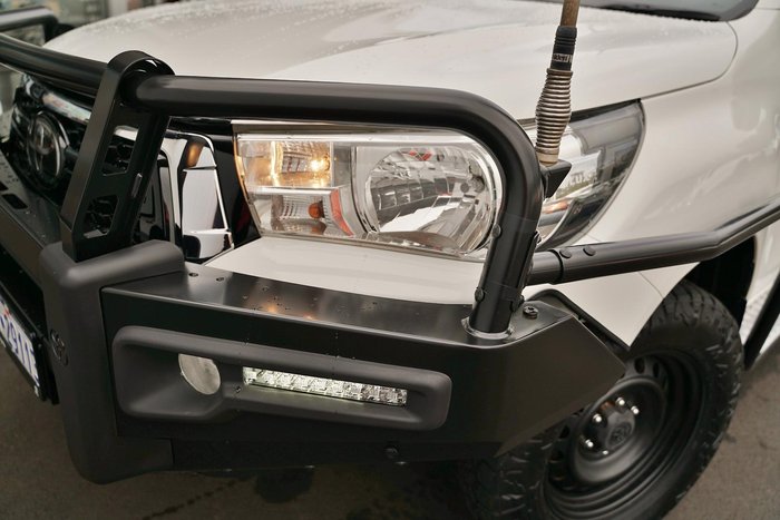 2020 Toyota Hilux SR