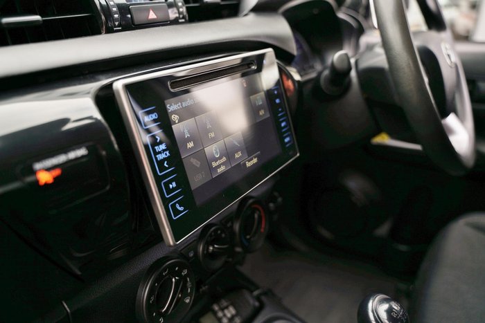 2020 Toyota Hilux SR