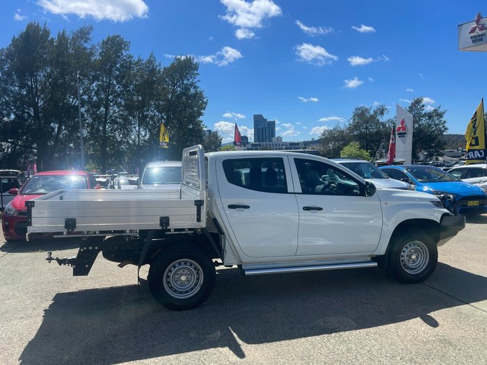 2020 Mitsubishi Triton GLX ADAS