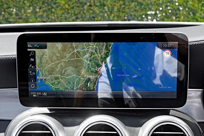 2020 Mercedes-Benz C-Class C300