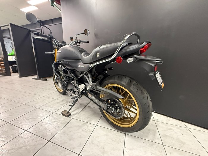 2025 Kawasaki Z900RS SE Black