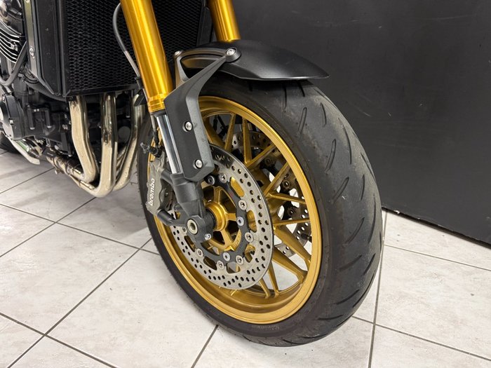 2025 Kawasaki Z900RS SE Black