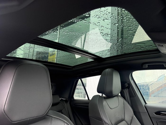 2025 Volkswagen T-Roc 140TSI R-Line