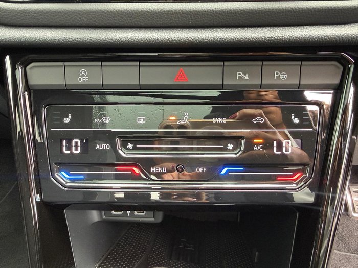 2025 Volkswagen T-Roc 140TSI R-Line