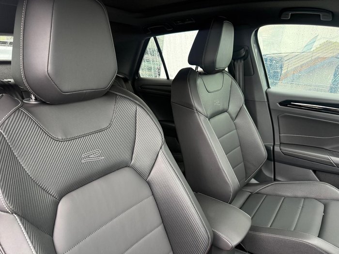 2025 Volkswagen T-Roc 140TSI R-Line