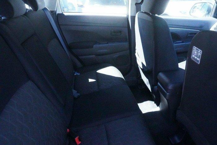 2019 Mitsubishi ASX ES