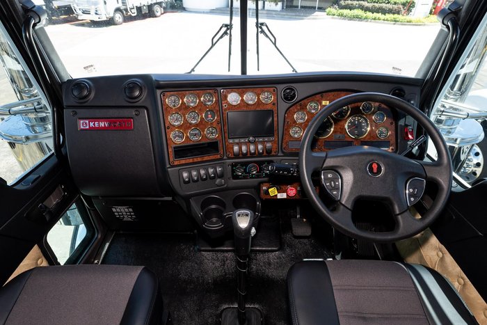 2025 Kenworth T659
