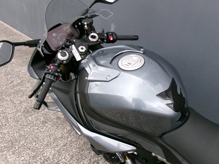 2025 BMW Motorrad S 1000 RR BLUESTONE METALLIC