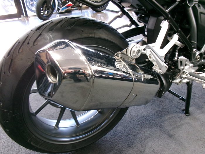 2024 BMW Motorrad R 1250 R TRIPLE BLACK BLACK STORM METALLIC