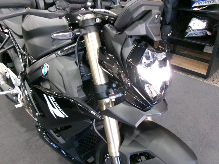 2023 BMW Motorrad S 1000 R BLACK STORM METALLIC