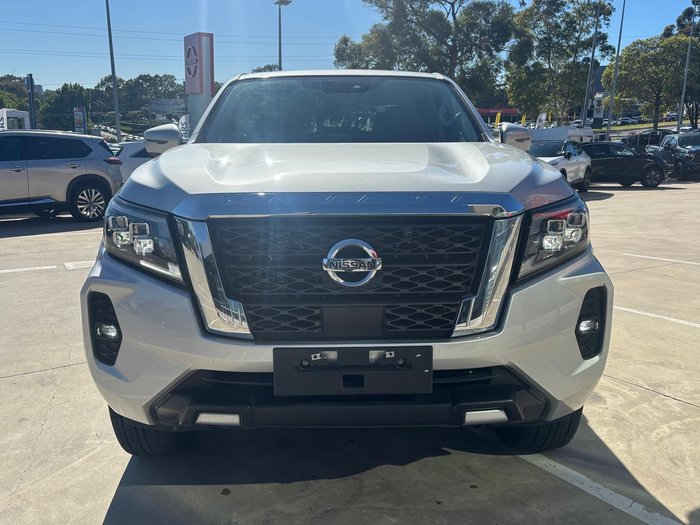2024 Nissan Navara ST-X