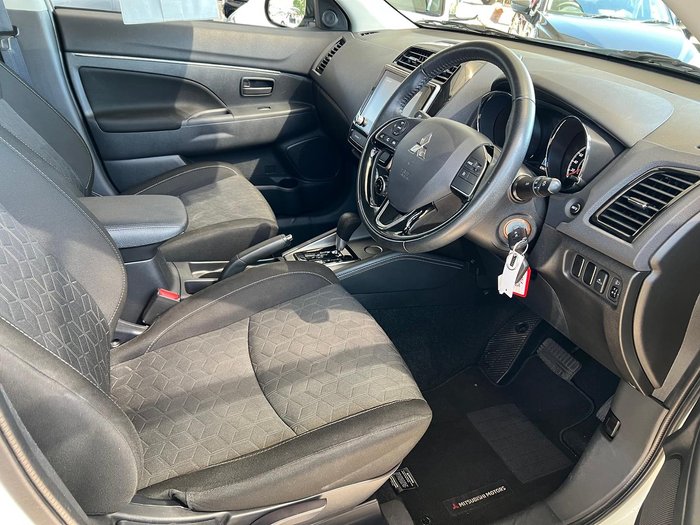 2022 Mitsubishi ASX ES