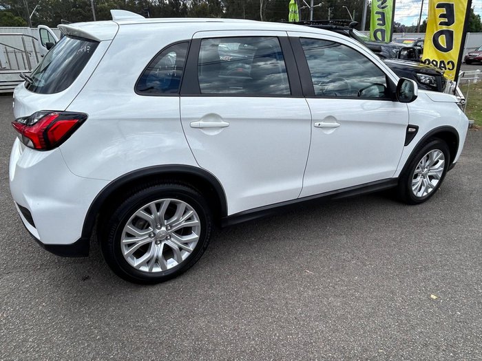 2022 Mitsubishi ASX ES