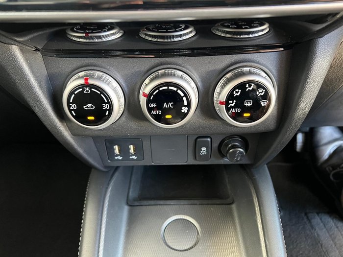 2022 Mitsubishi ASX ES