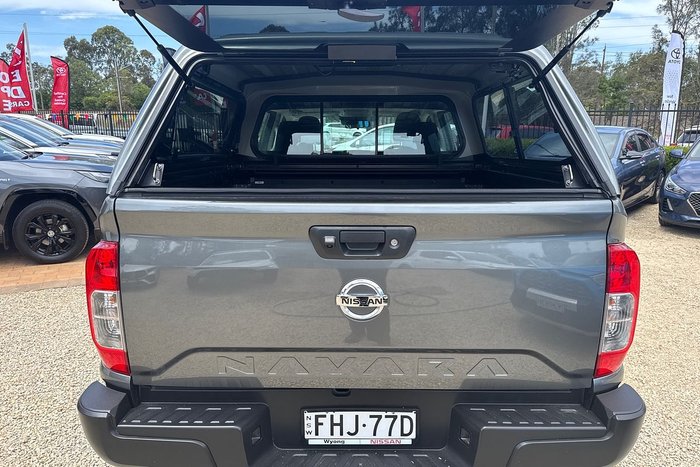 2023 Nissan Navara SL