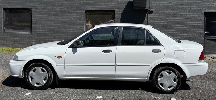 2002 Ford Laser LXi KQ Polar White