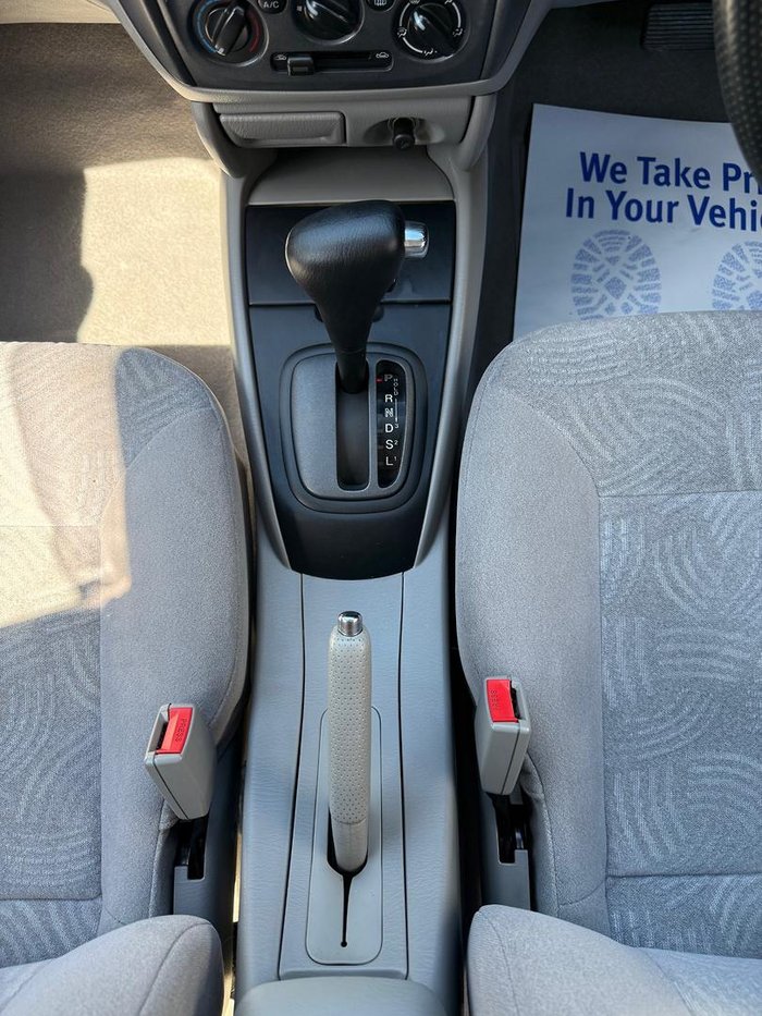 2002 Ford Laser LXi KQ Polar White