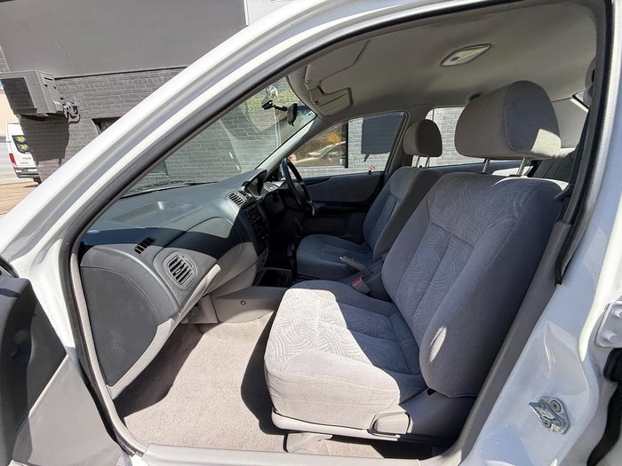 2002 Ford Laser LXi KQ Polar White