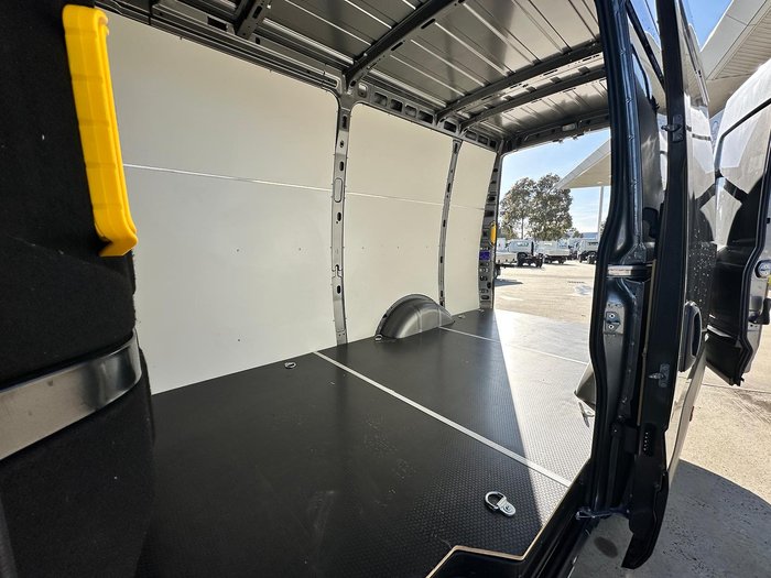 2023 Iveco Daily 35S14V