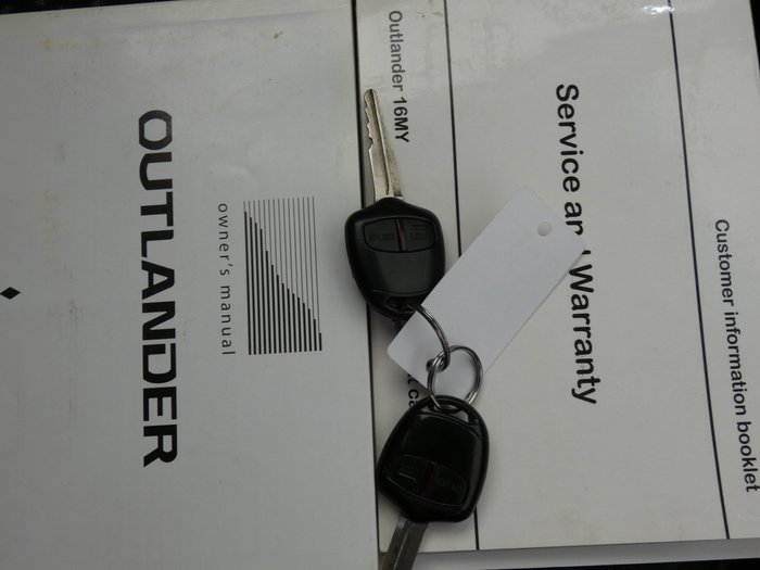 2015 Mitsubishi Outlander LS