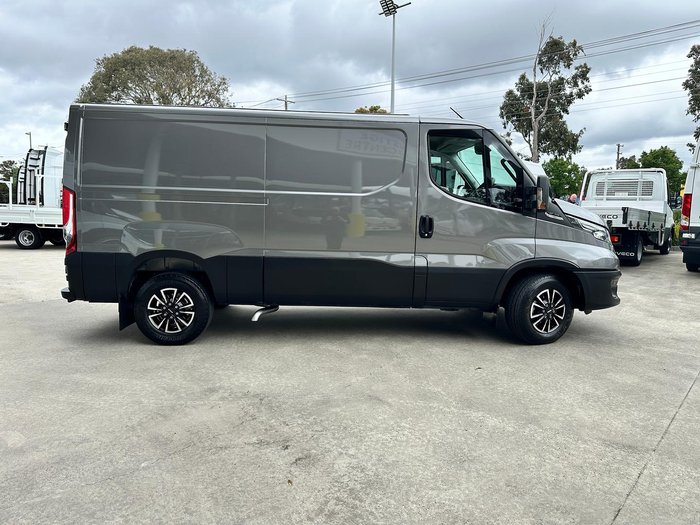 2023 Iveco Daily 35S14V