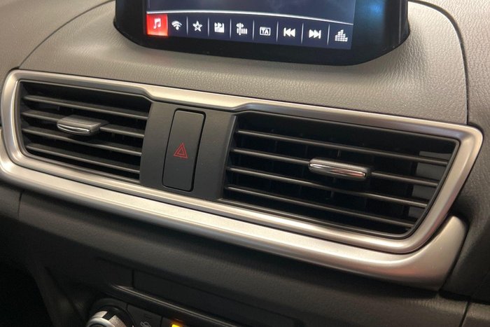 2016 Mazda 3 Touring