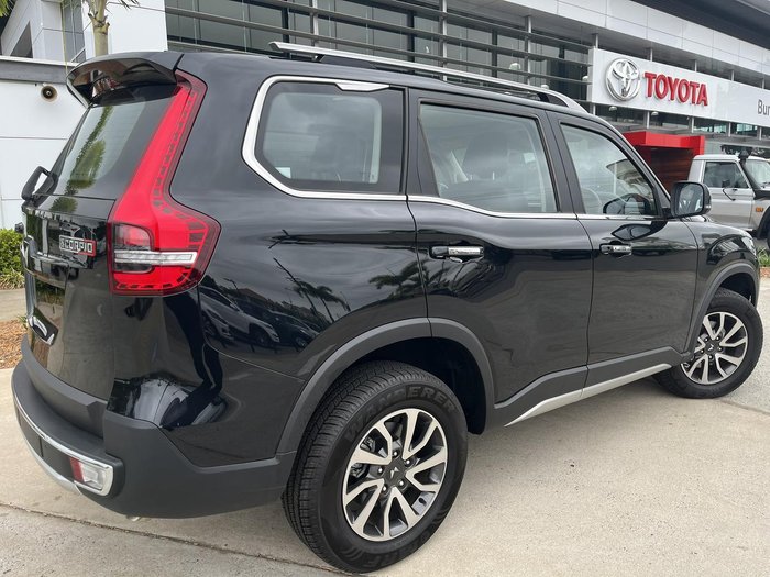 2024 Mahindra Scorpio Z8L 4X4 Napoli Black