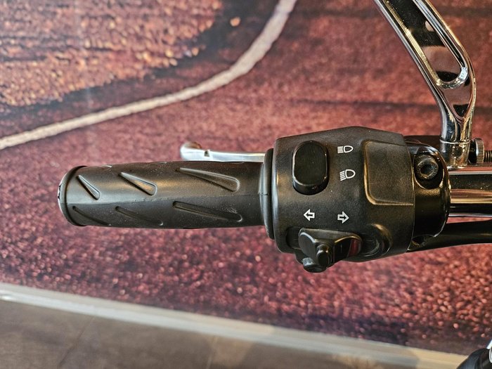 2015 Triumph Bonneville 865 Bonneville Black